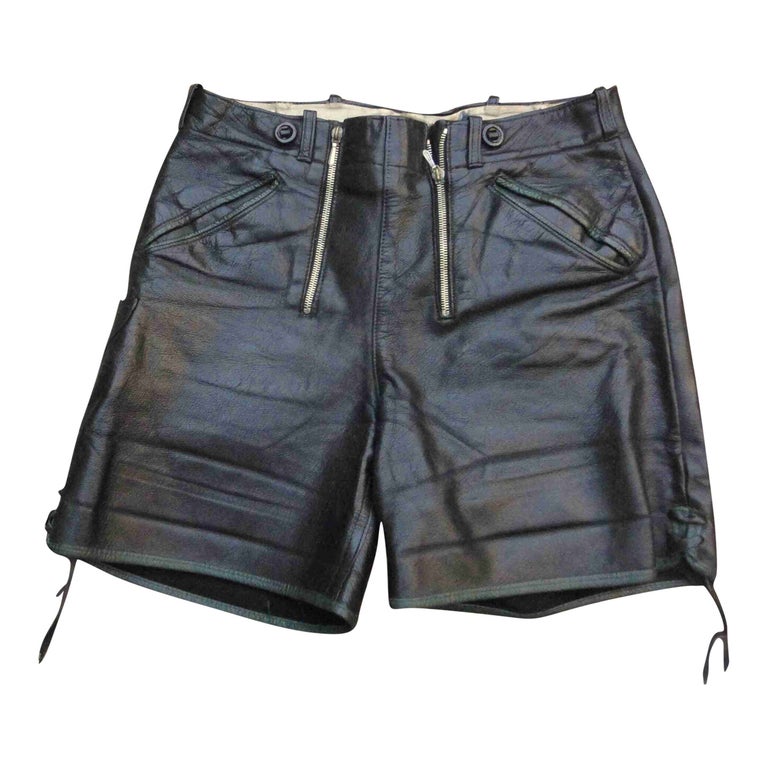 Short discount tyrolien cuir