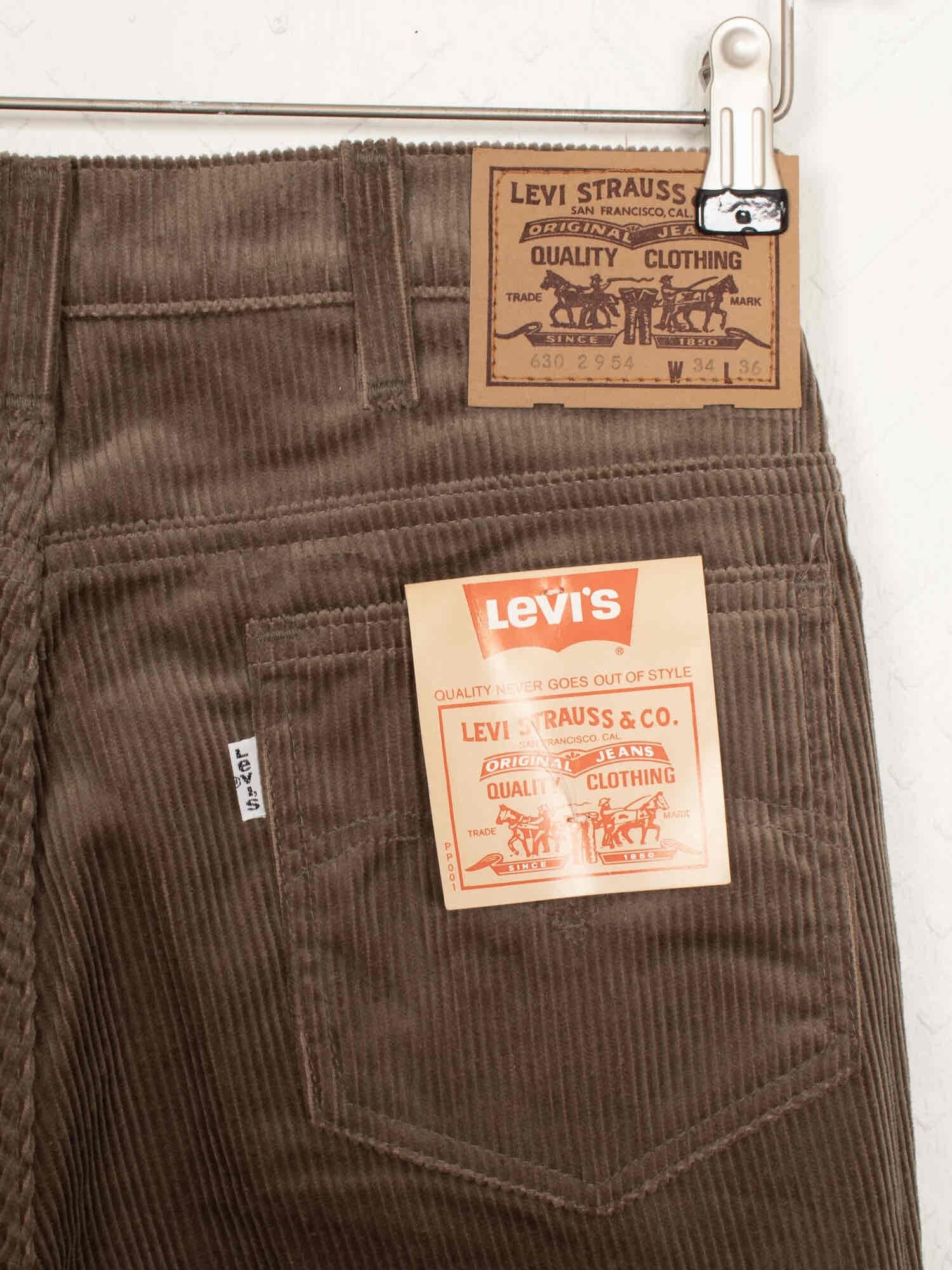 Buy Vintage Levis Strauss Jeans 533 Corduroy Faded Casual Straight Cut  Fashion Mens Relaxed Outfits Denim Trouser Pants Green W32x28 Online in  India - Etsy
